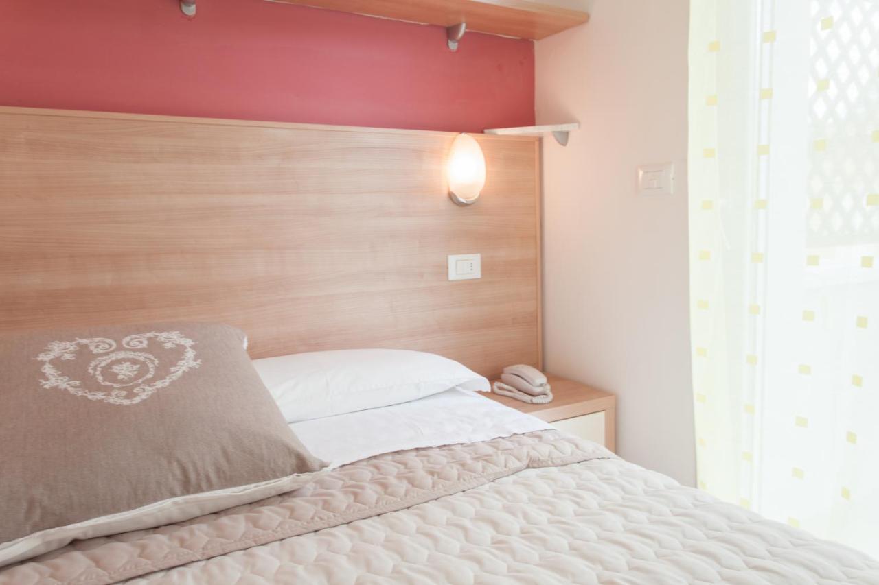 B&B Airone Cervia - Camere E Appartamenti Buitenkant foto