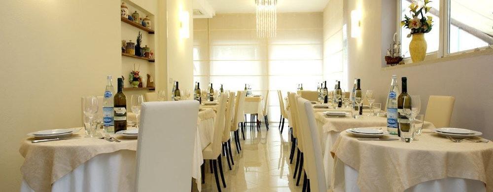 B&B Airone Cervia - Camere E Appartamenti Buitenkant foto