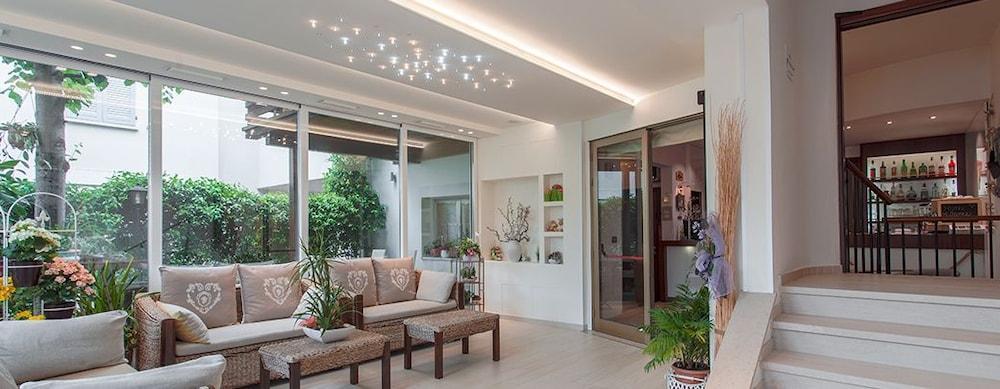 B&B Airone Cervia - Camere E Appartamenti Buitenkant foto