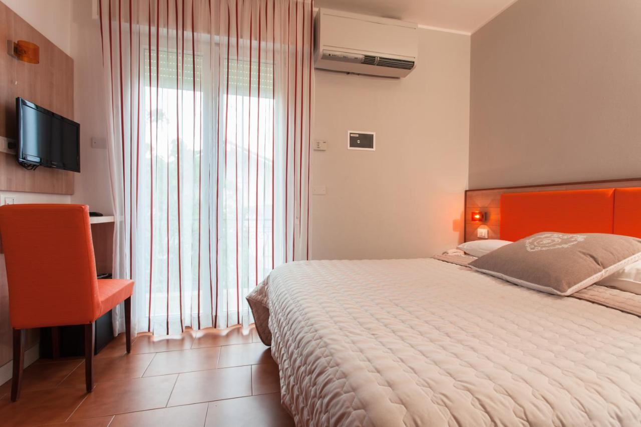 B&B Airone Cervia - Camere E Appartamenti Buitenkant foto