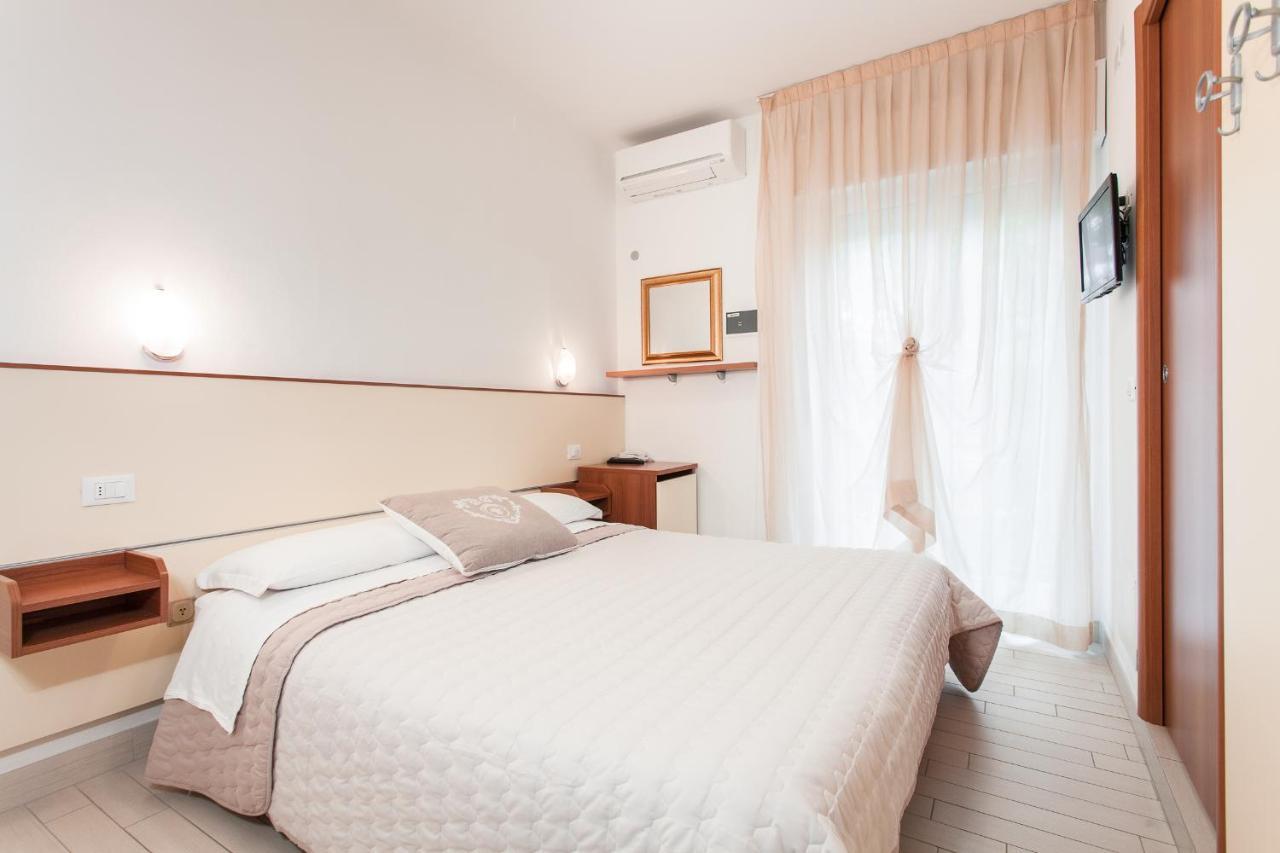 B&B Airone Cervia - Camere E Appartamenti Buitenkant foto