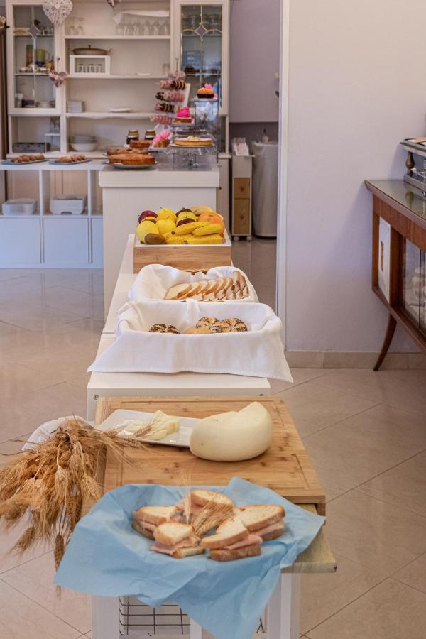 B&B Airone Cervia - Camere E Appartamenti Buitenkant foto