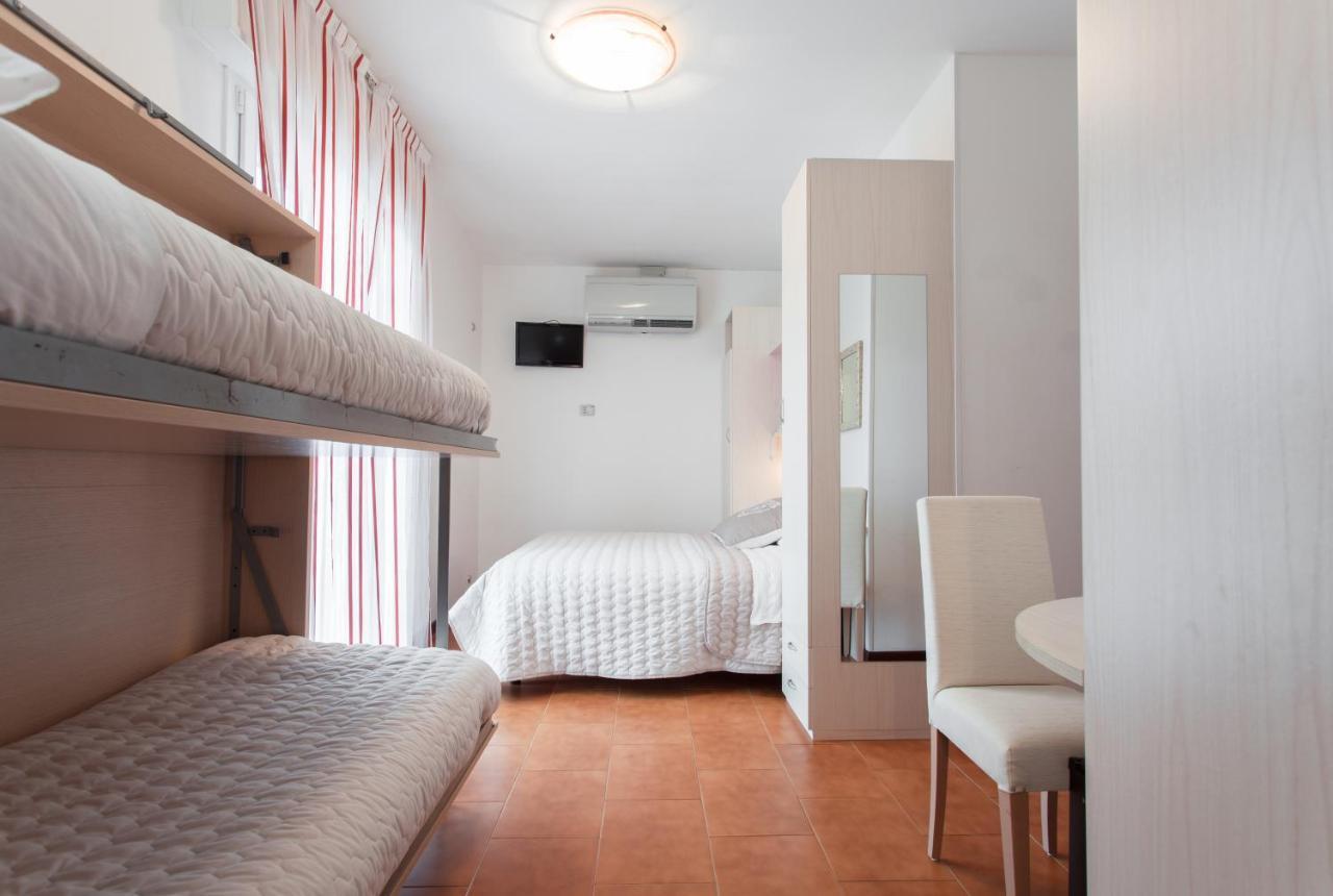 B&B Airone Cervia - Camere E Appartamenti Buitenkant foto