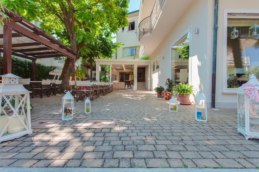 B&B Airone Cervia - Camere E Appartamenti Buitenkant foto